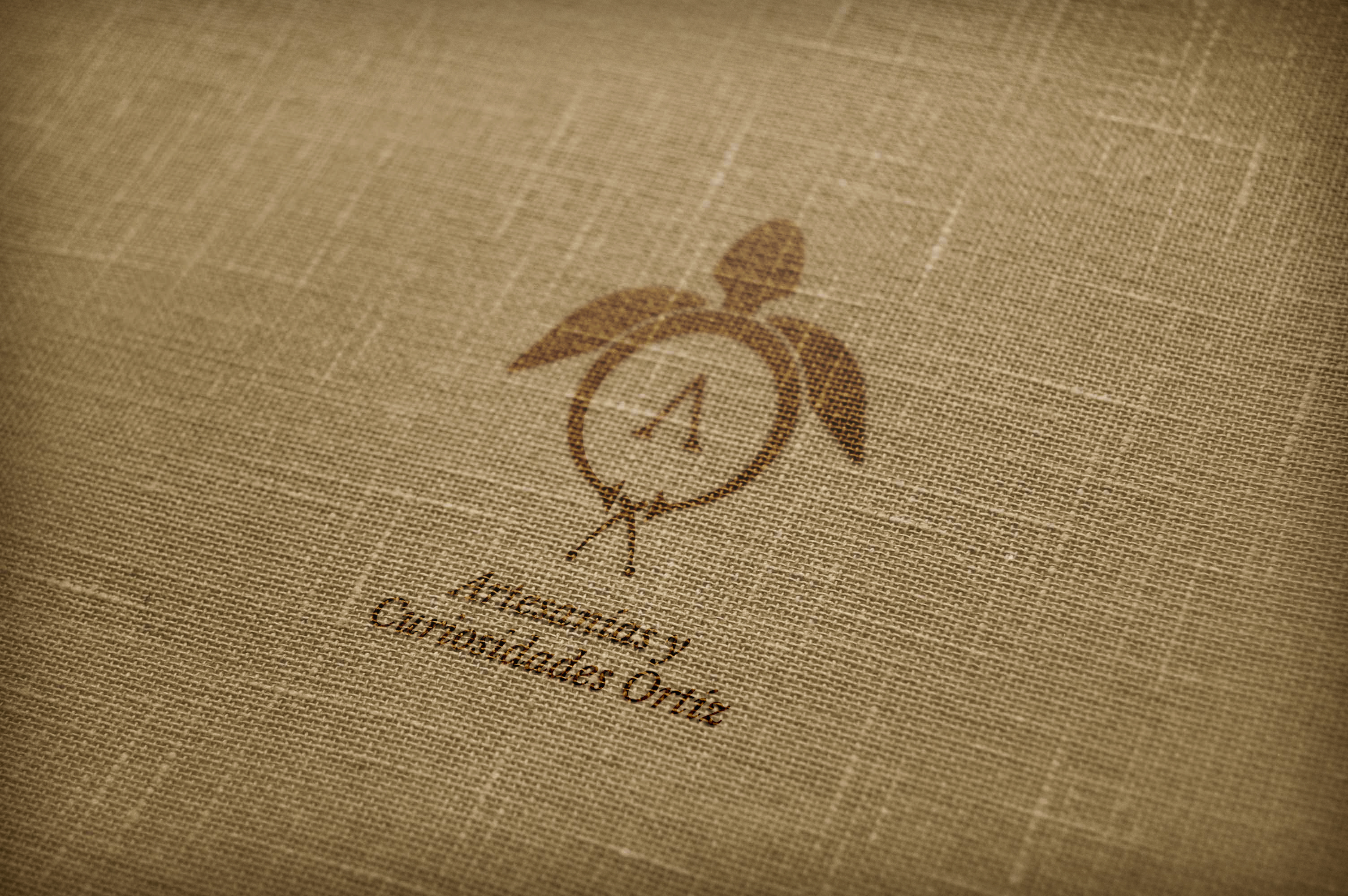 Identidad tradicional y artesanal para Artesanías y Curiosidades Ortíz - Vista 2
